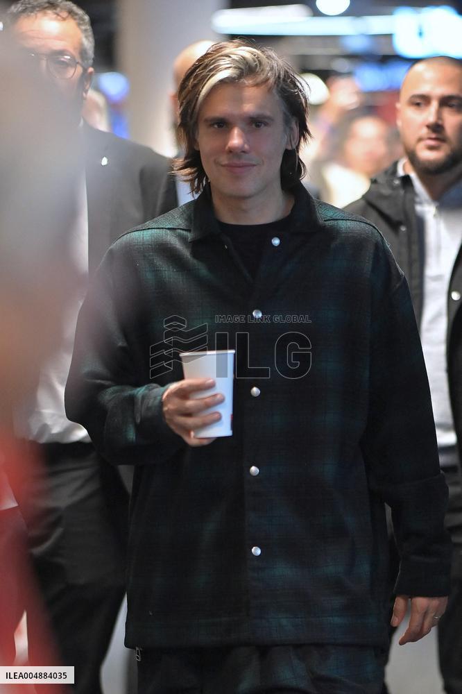 Orelsan dedicaces Caen. FC