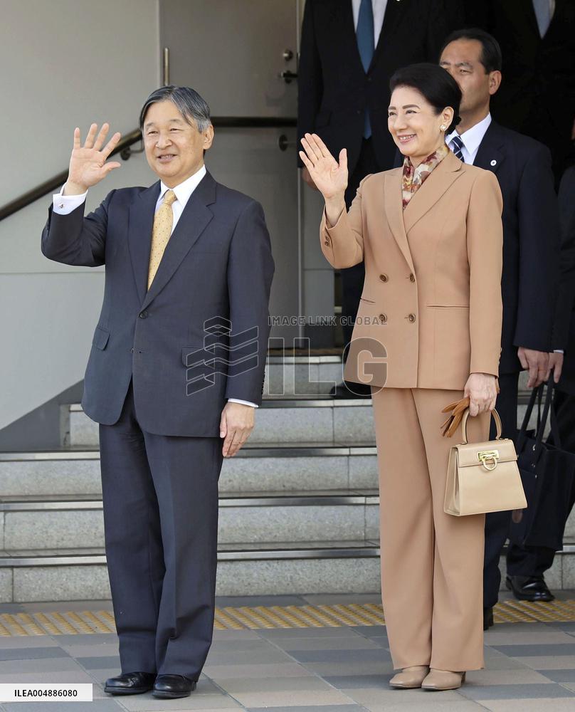 Emperor, empress in Mie Prefecture