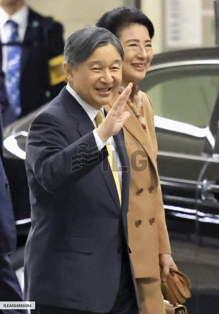 Emperor, empress in Mie Prefecture