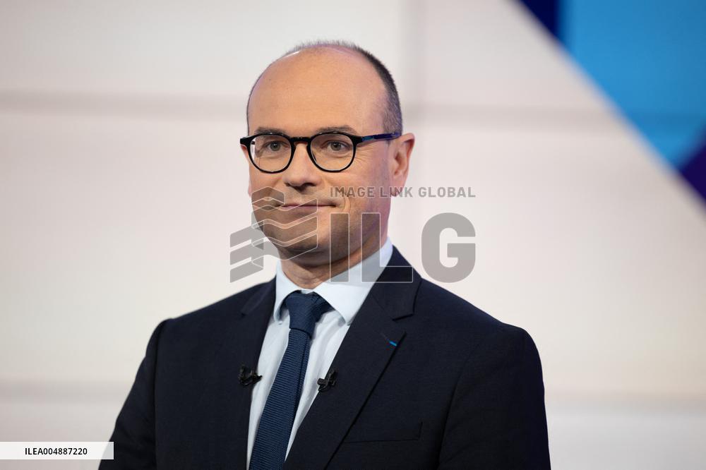 Sebastien Martin on Dimanche En Politique - Paris