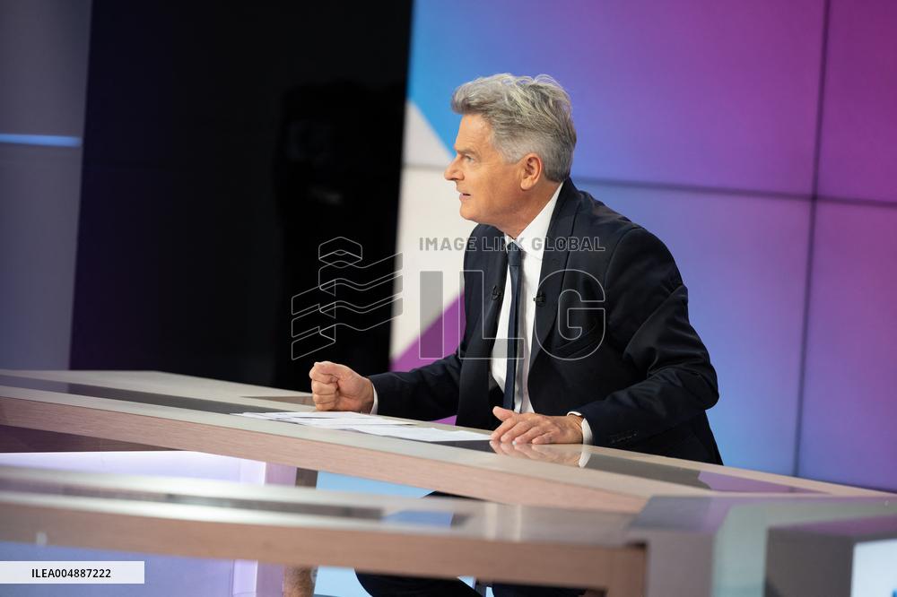 Fabien Roussel on Dimanche En Politique - Paris
