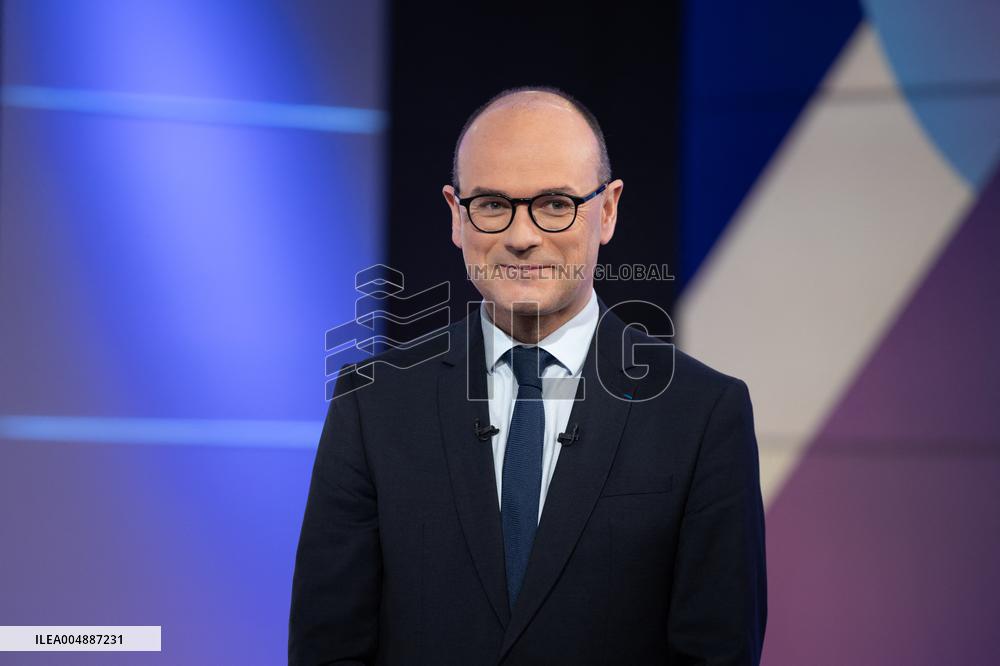 Sebastien Martin on Dimanche En Politique - Paris