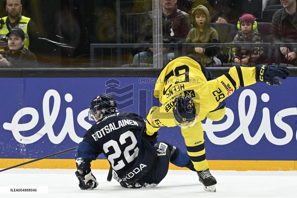 Euro Hockey Tour 2025 in Tampere, Finland - Finland vs. Sweden