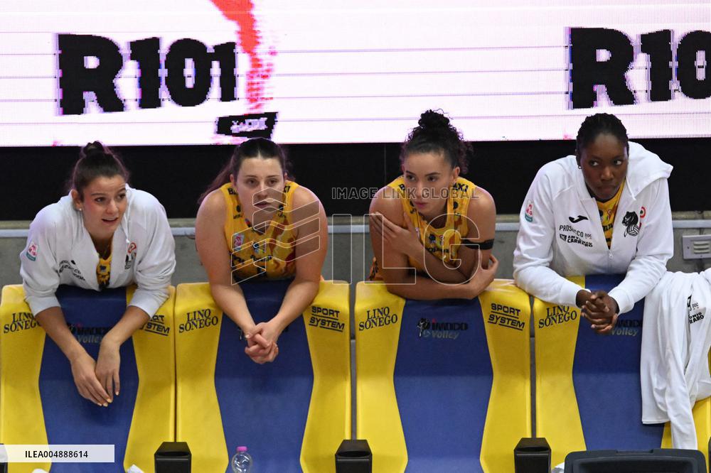 VOLLEY - Serie A1 Femminile - Prosecco Doc A.Carraro Imoco Conegliano vs Megabox Ond. Savio Vallefoglia