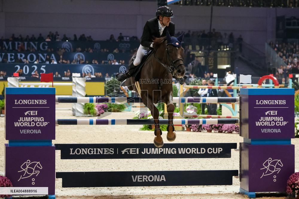 EQUITAZIONE - Internazionali di Equitazione - CSI5*-W Longines FEI Jumping World Cup
