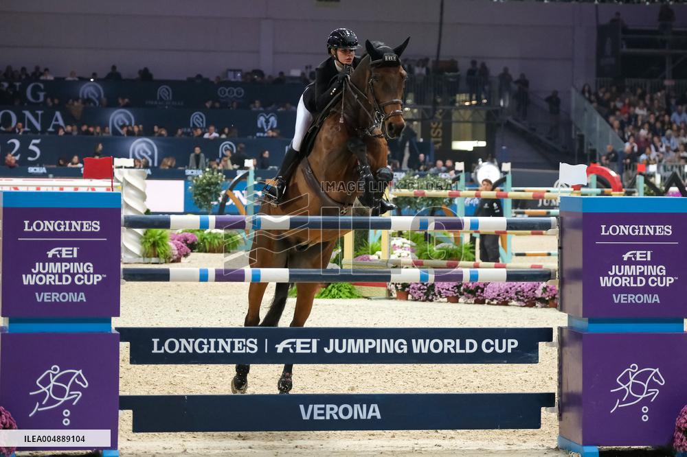 EQUITAZIONE - Internazionali di Equitazione - CSI5*-W Longines FEI Jumping World Cup