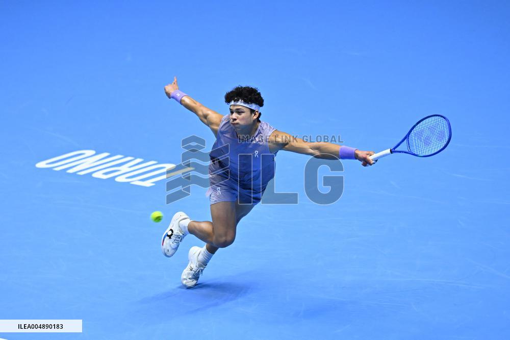 2025 Nitto ATP Finals -Ben Shelton v Alexander Zverev - Torino