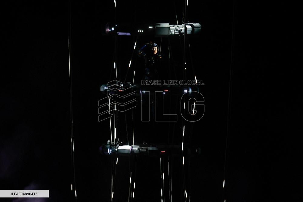 Katy Perry Performs in Barcelona