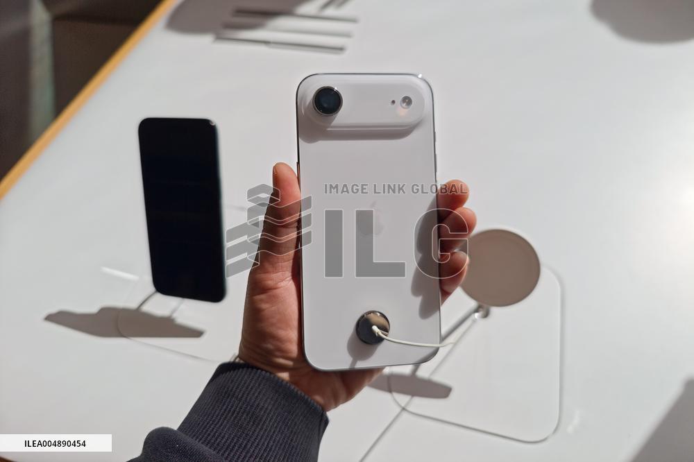 Apple iPhone Air Phone