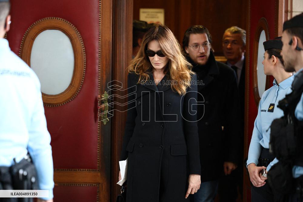 Request for Release of Nicolas Sarkozy - Paris