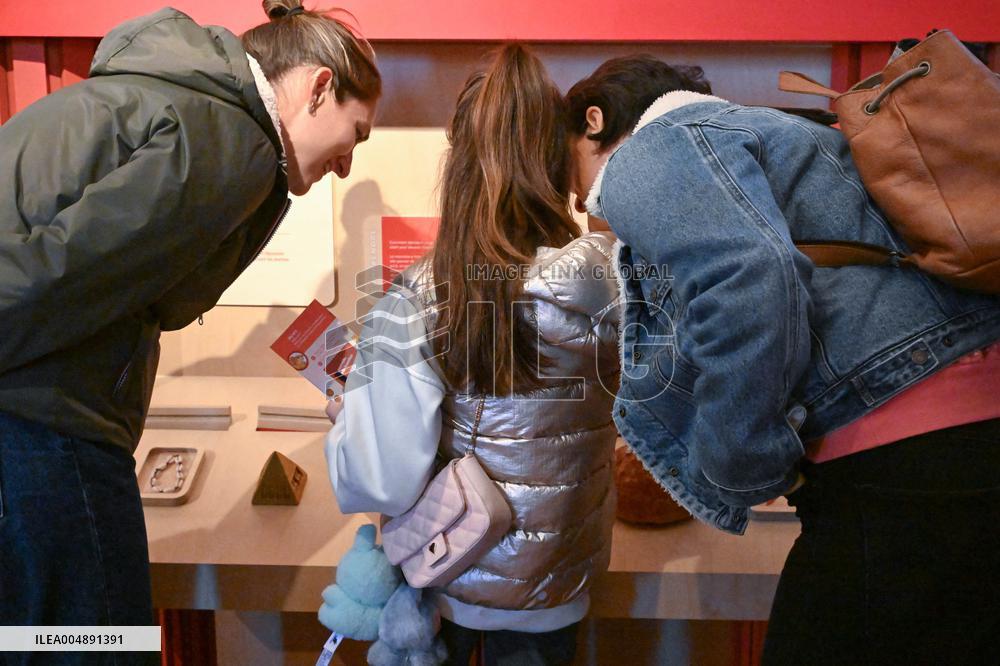 The Mysteries of Money Exhibition For Children - Paris