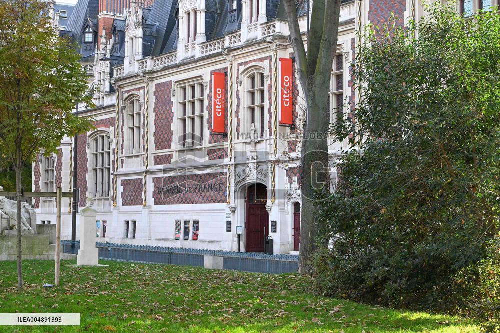 The Mysteries of Money Exhibition For Children - Paris