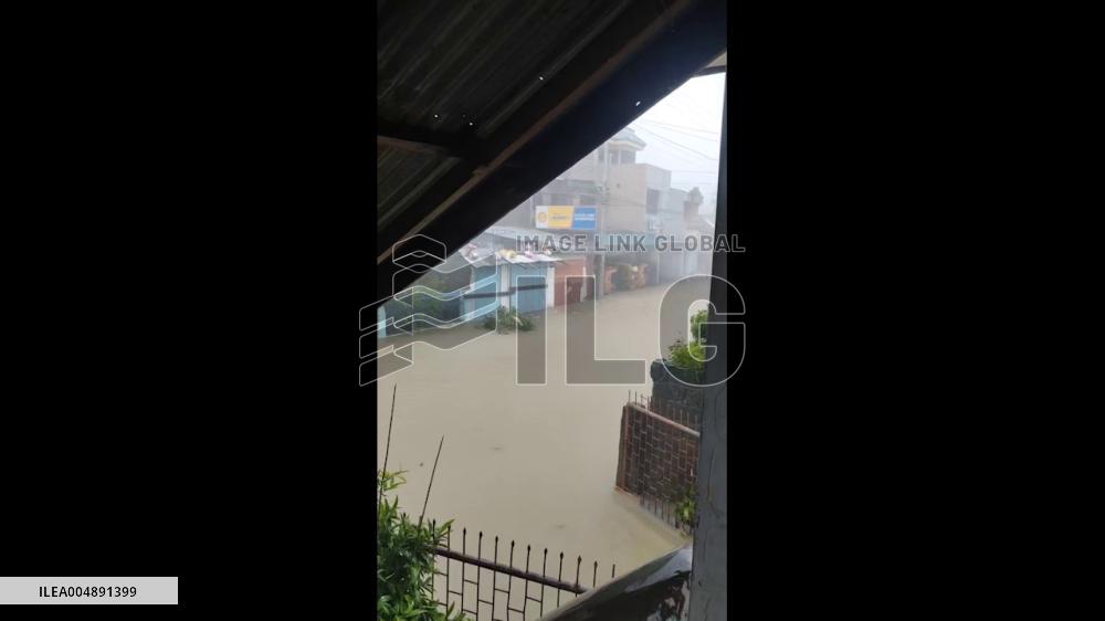 Philippines: Typhoon Fung-wong Brings Damaging Winds, Forces Mass Evacuation 3