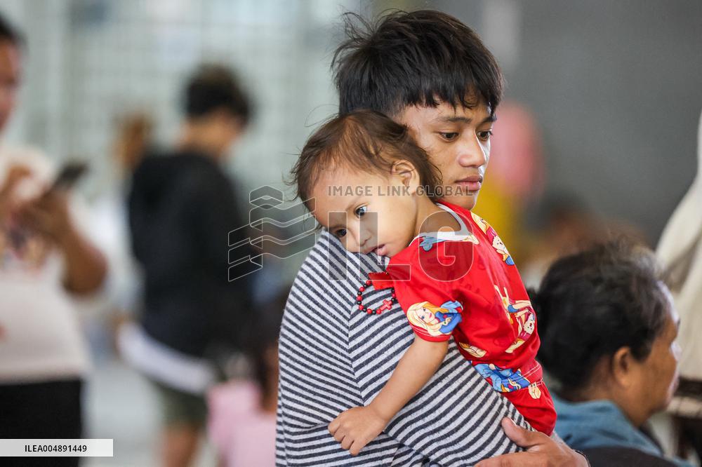 Super Typhoon Fung-Wong Evacuation - Philippines