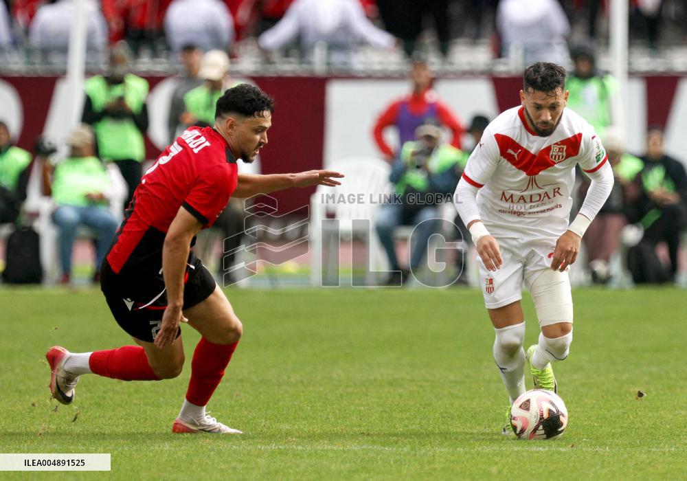 Algerian Ligue 1 Championship - CR Belouizda v USM Alger