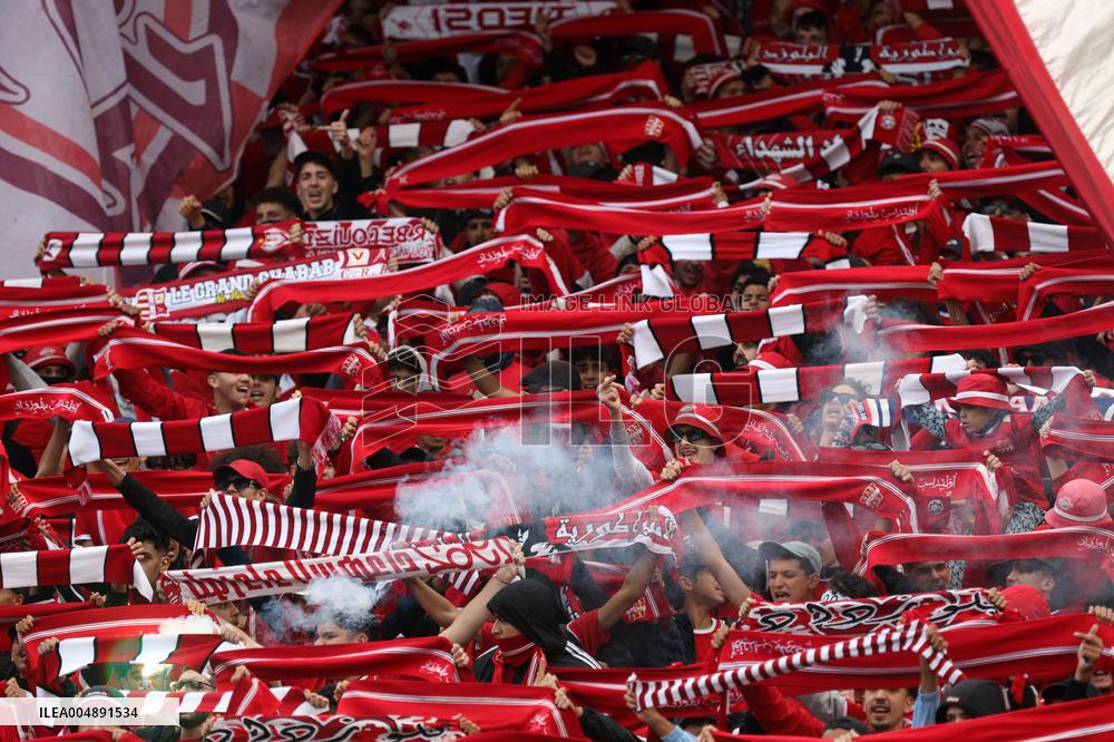 Algerian Ligue 1 Championship - CR Belouizda v USM Alger