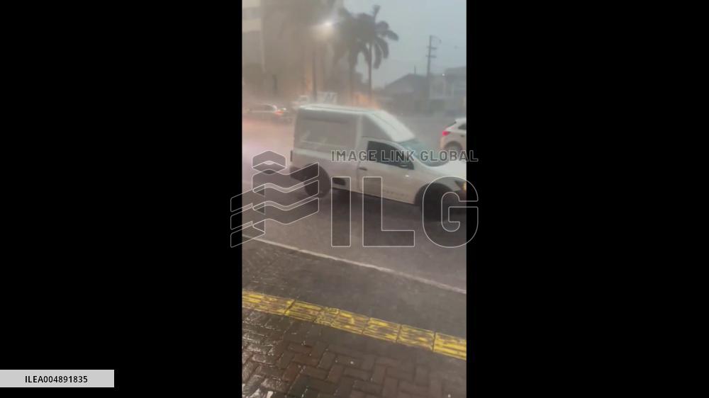 Brazil: Cyclone Hits Paraná, Brings Tornado, Strong Winds, Heavy Rain