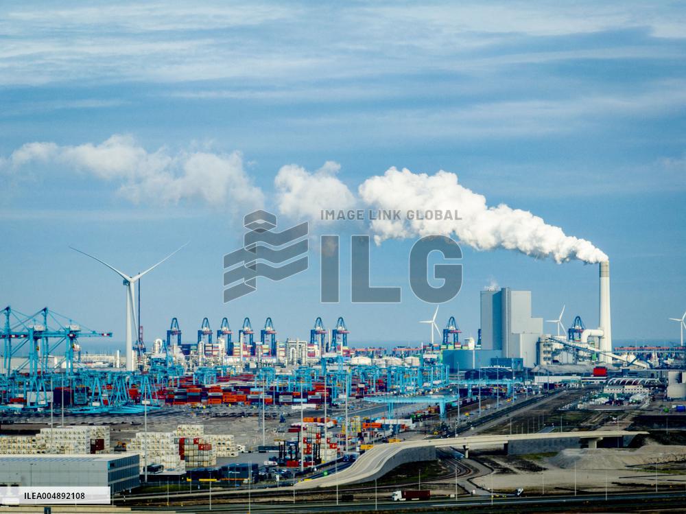 Illustration - Port of Rotterdam - Netherlands