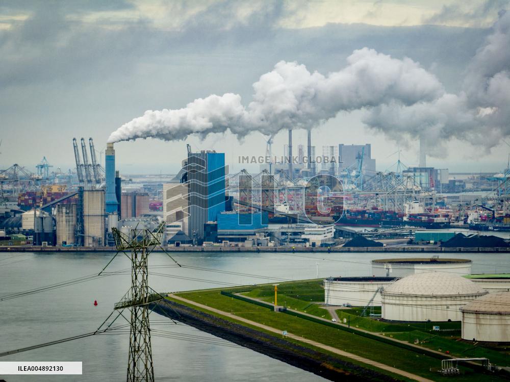 Illustration - Port of Rotterdam - Netherlands