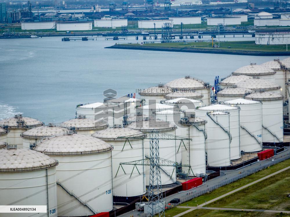 Illustration - Port of Rotterdam - Netherlands