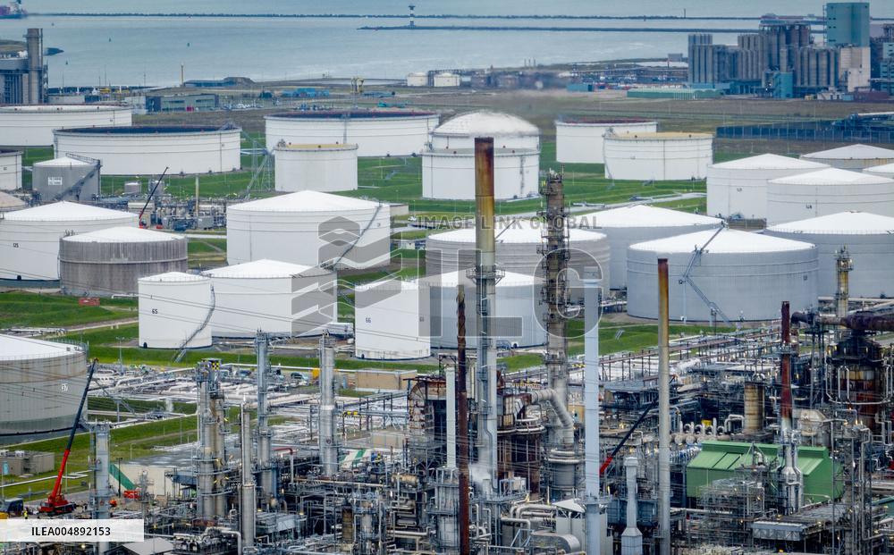 Illustration - Port of Rotterdam - Netherlands