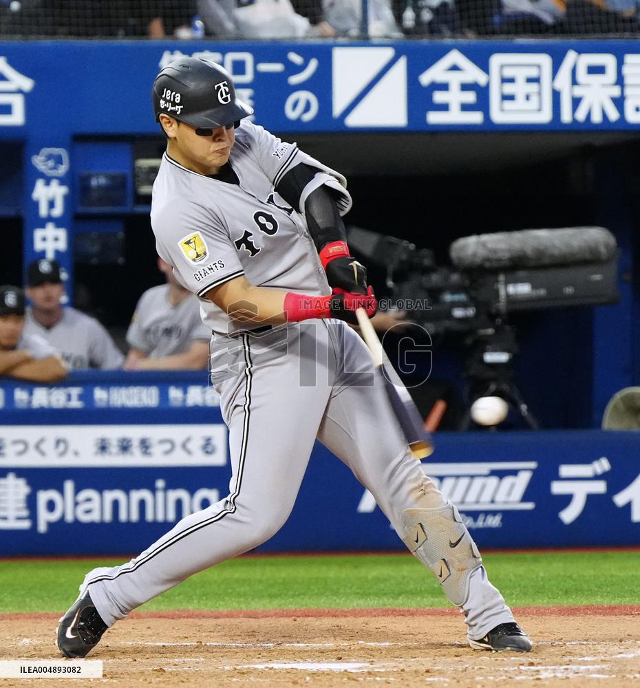 Baseball: Giants slugger Kazuma Okamoto