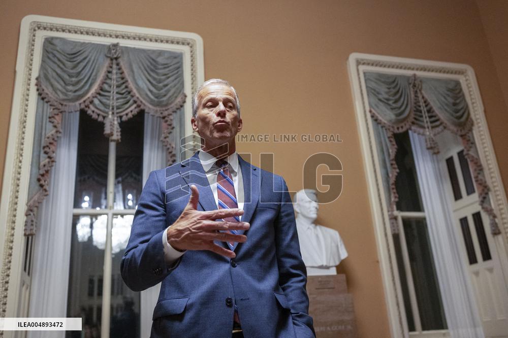 A series of ammendment votes occur to pass the “Continuing Appropriations and Extensions Act, 2026”