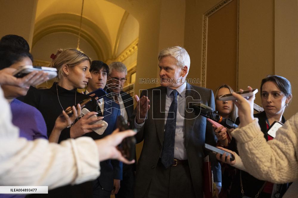 A series of ammendment votes occur to pass the “Continuing Appropriations and Extensions Act, 2026”