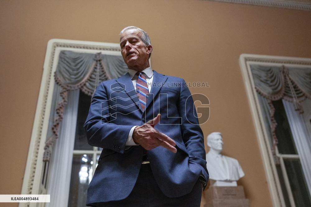 A series of ammendment votes occur to pass the “Continuing Appropriations and Extensions Act, 2026”