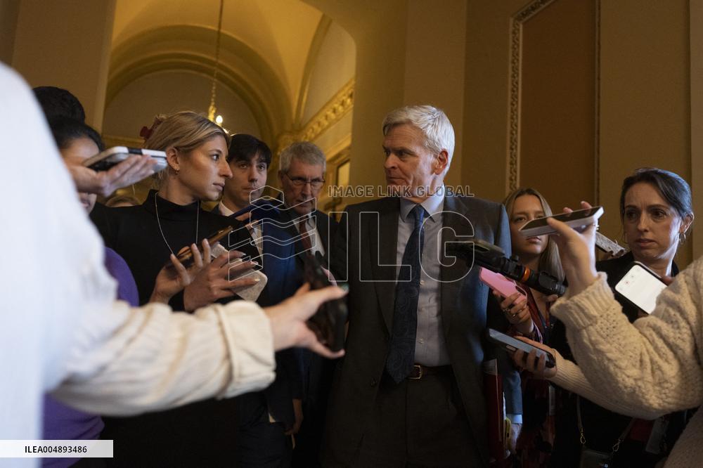 A series of ammendment votes occur to pass the “Continuing Appropriations and Extensions Act, 2026”