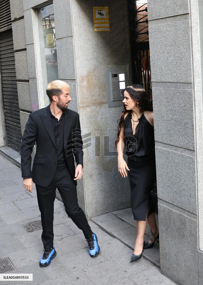 Rosalía and David Broncano on the program La Revuelta - Madrid