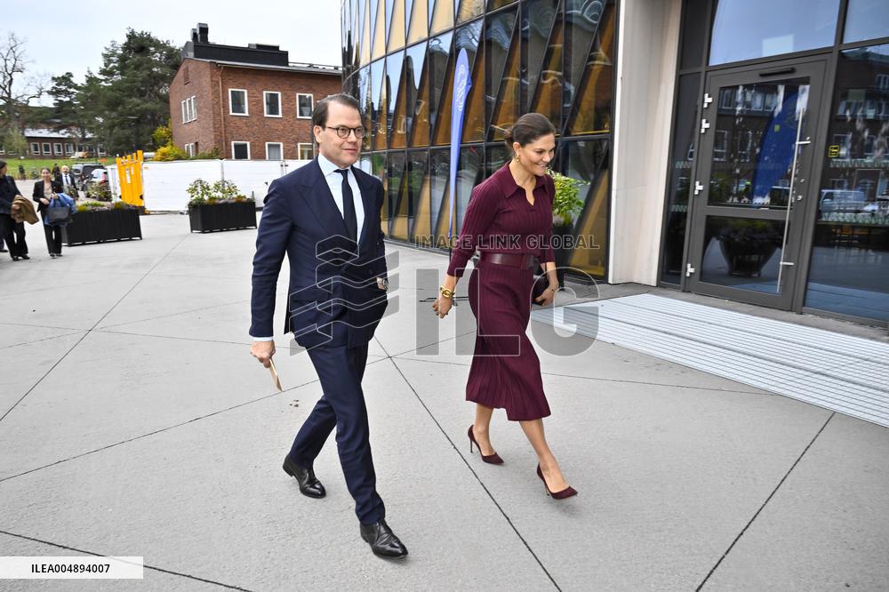 CROWN PRINCESS COUPLE PEP FORUM