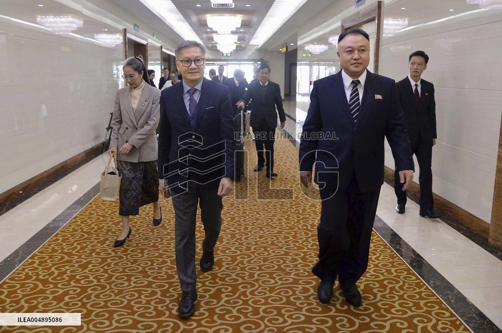 Lao foreign minister in N. Korea