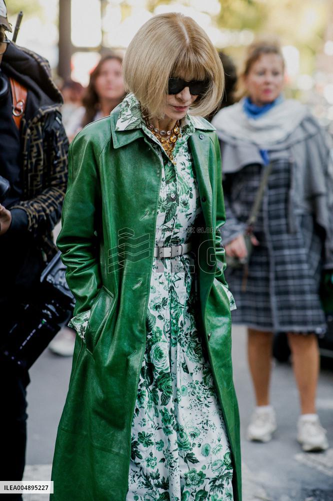 PFW - Mugler Street Style