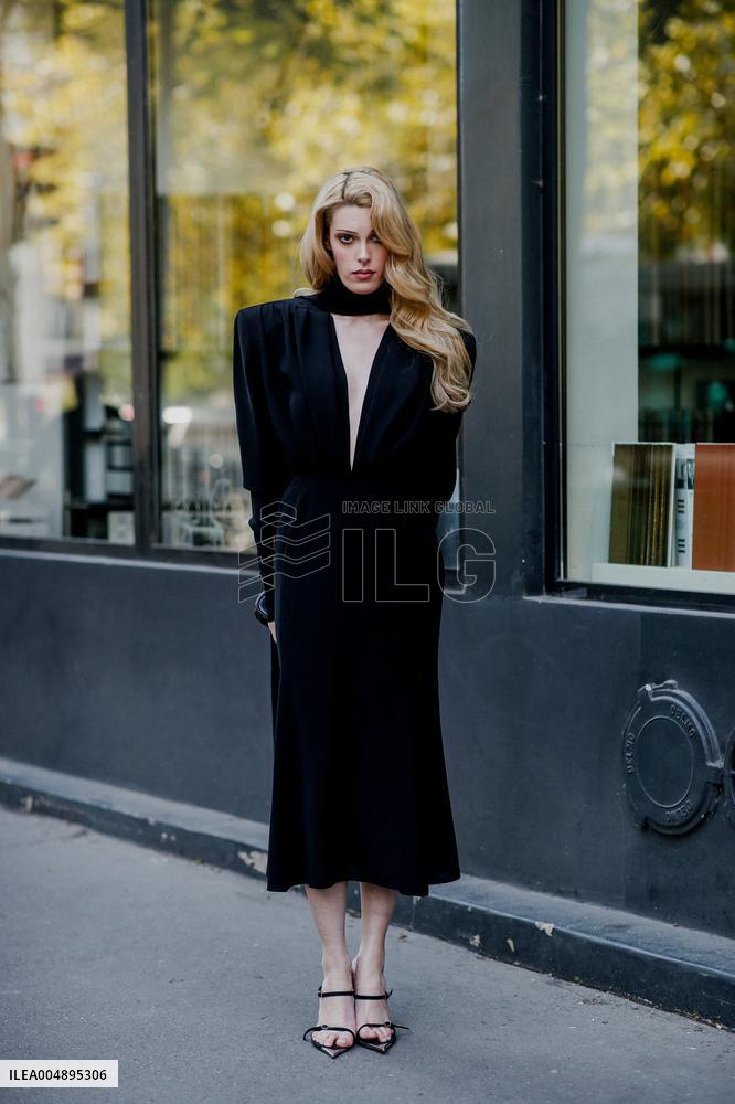 PFW - Mugler Street Style