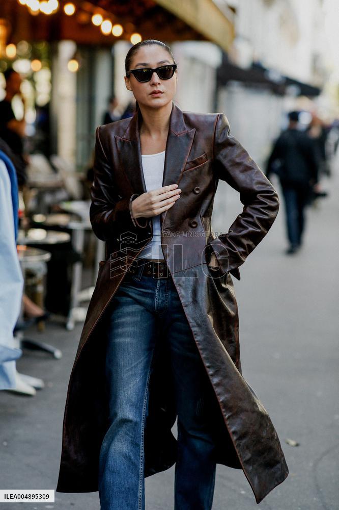 PFW - Mugler Street Style