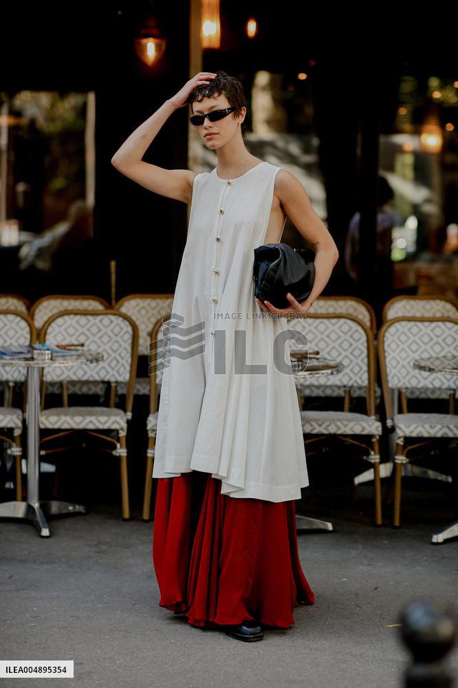 PFW - Mugler Street Style