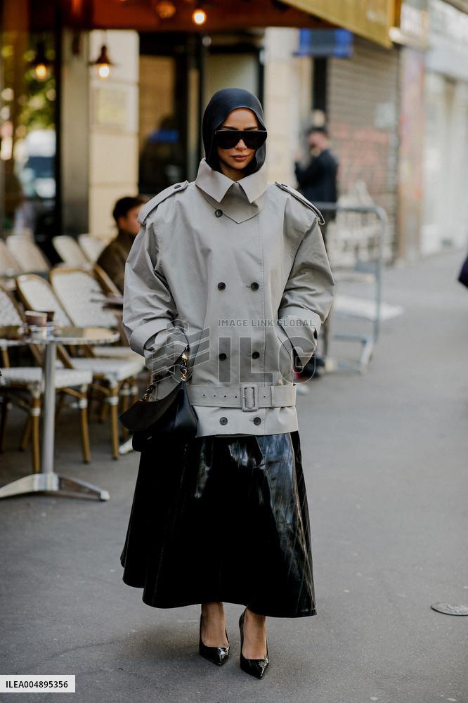 PFW - Mugler Street Style