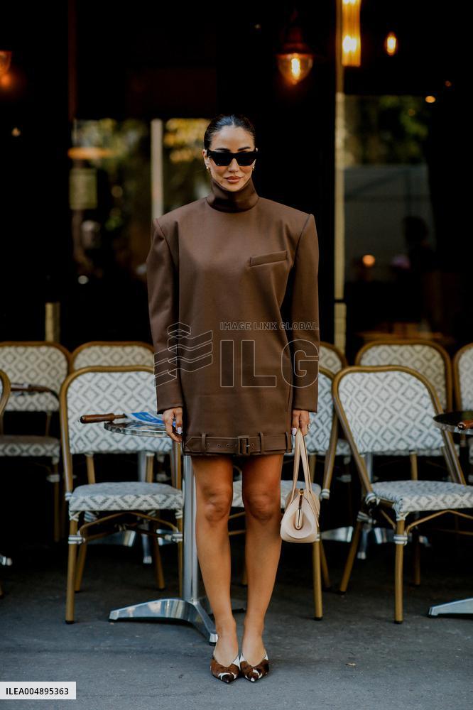 PFW - Mugler Street Style