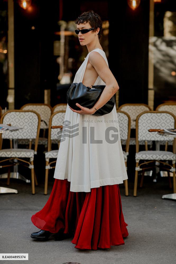 PFW - Mugler Street Style