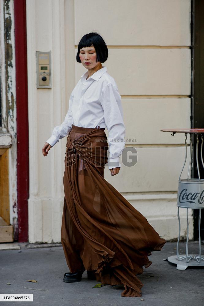 PFW - Mugler Street Style