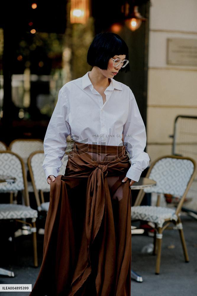 PFW - Mugler Street Style