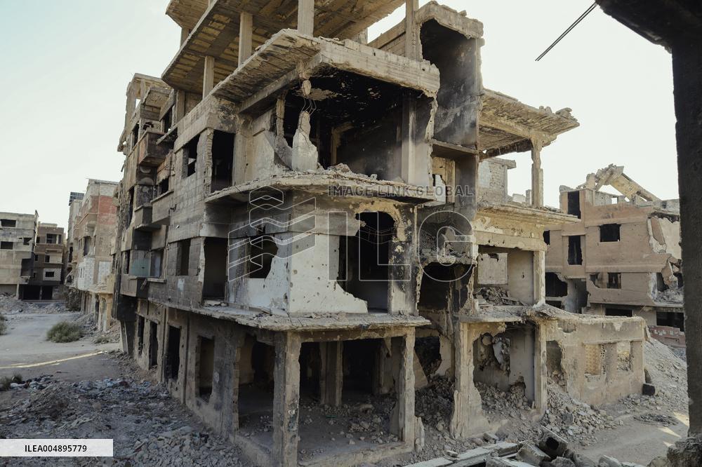 Life Returns to Damascus District - Syria