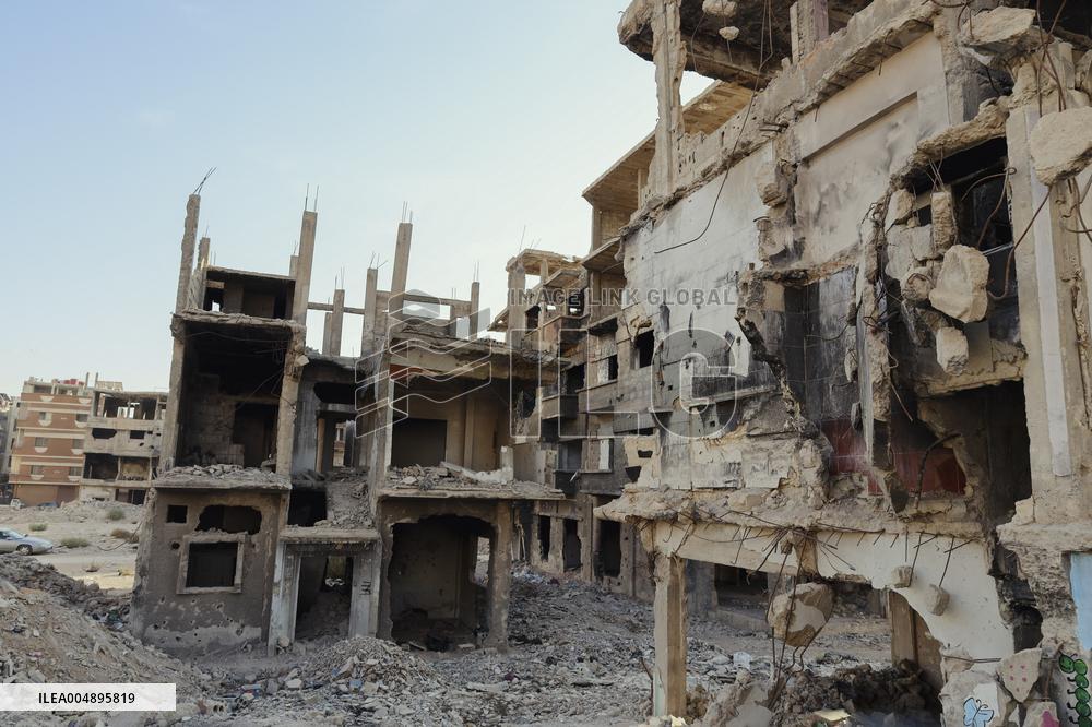 Life Returns to Damascus District - Syria