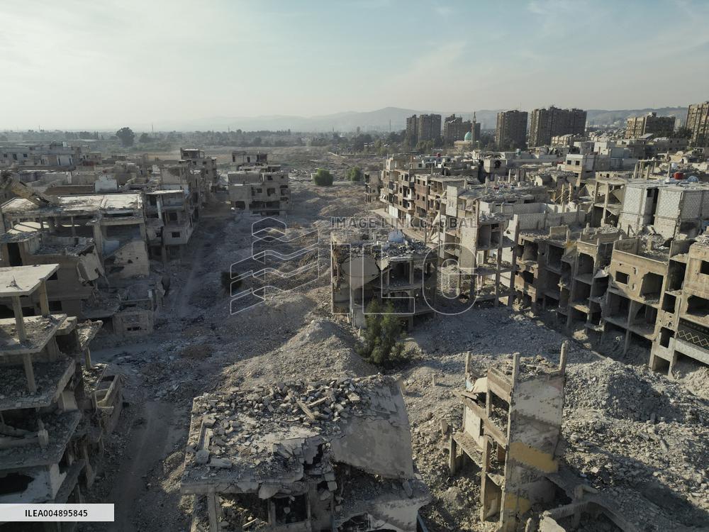 Life Returns to Damascus District - Syria