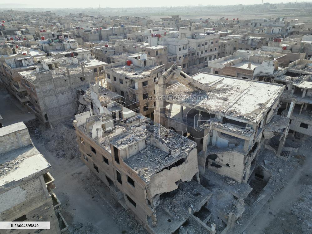 Life Returns to Damascus District - Syria