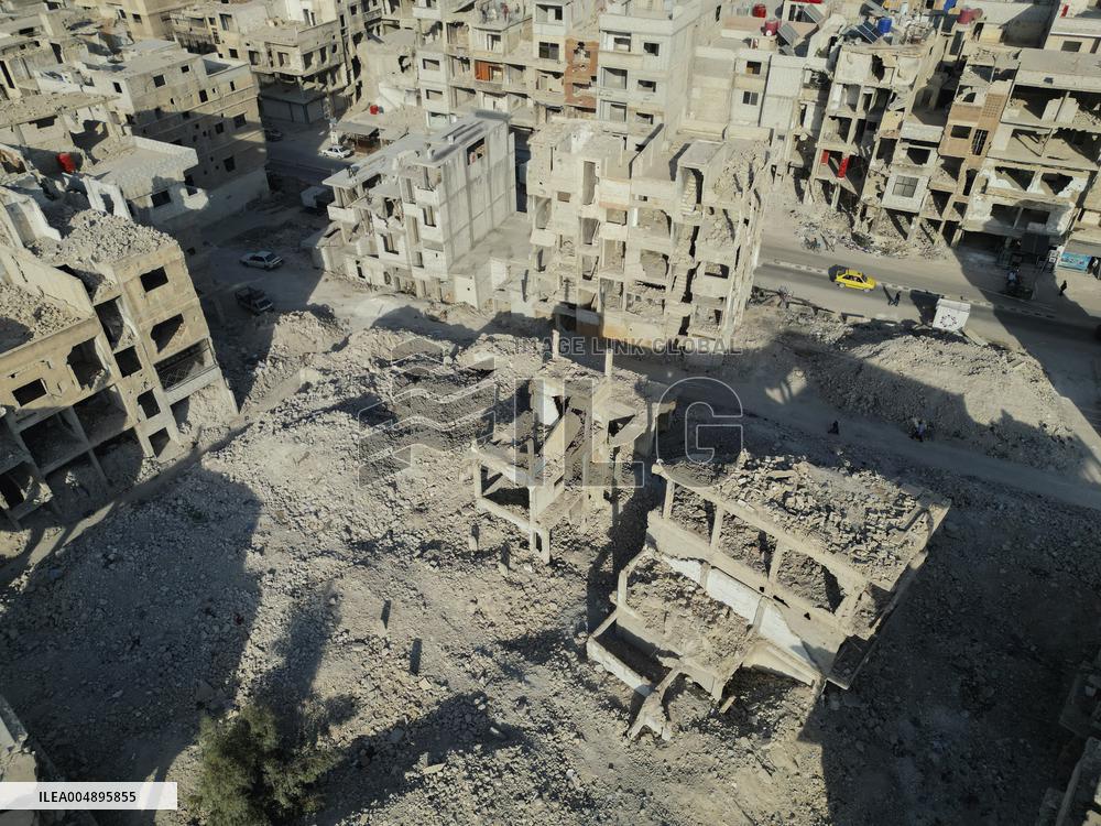 Life Returns to Damascus District - Syria