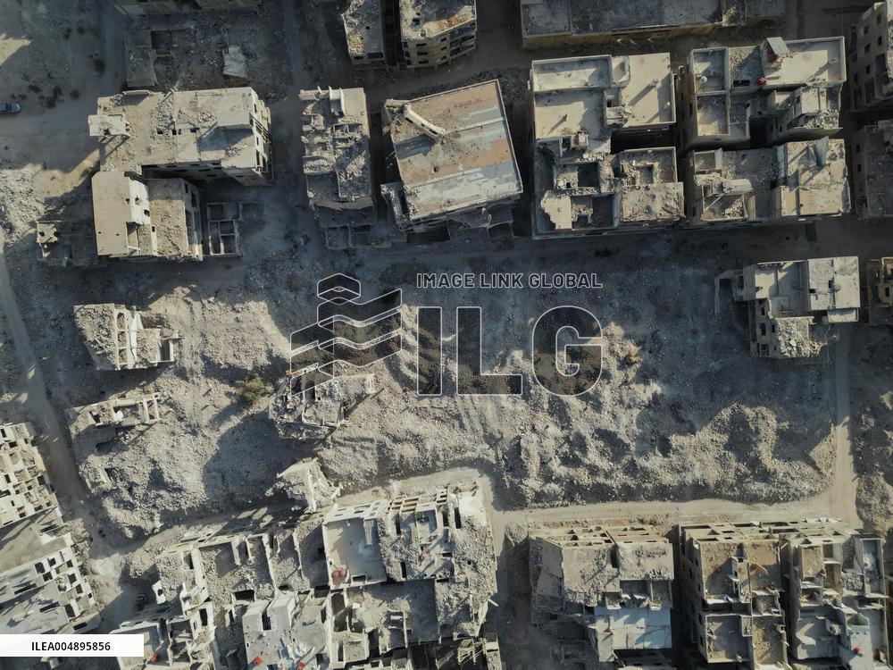 Life Returns to Damascus District - Syria