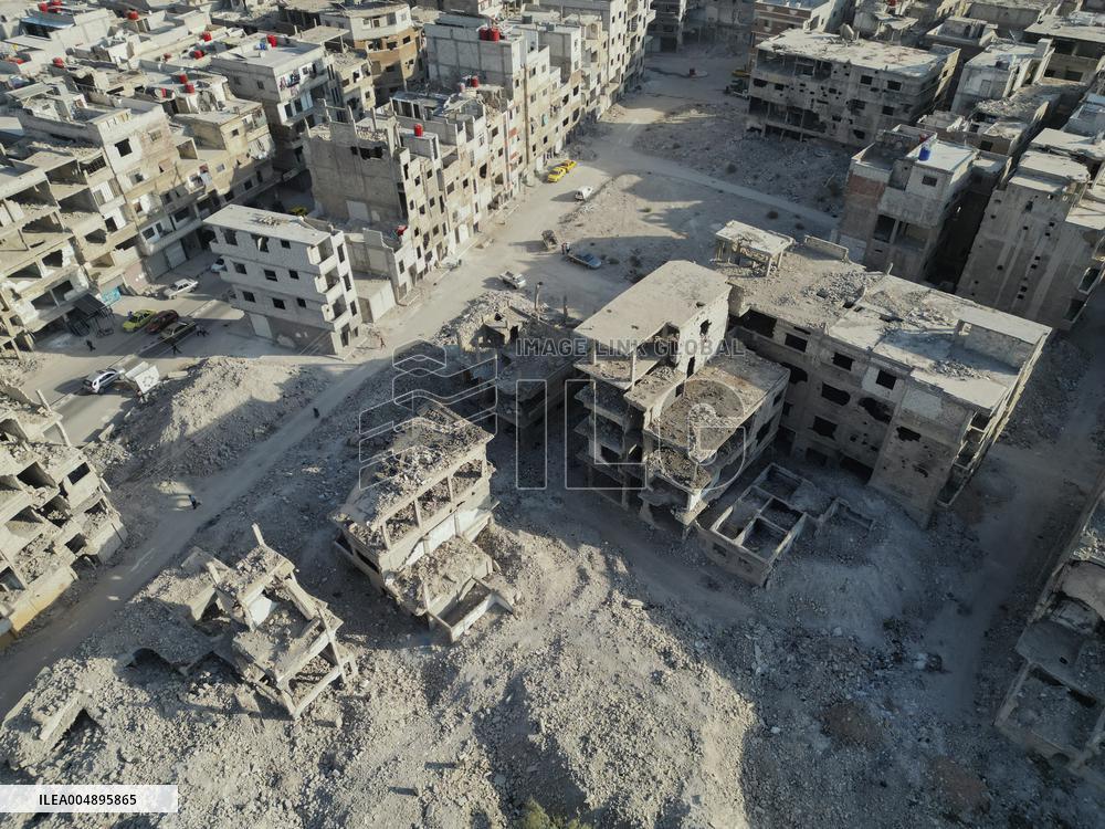 Life Returns to Damascus District - Syria