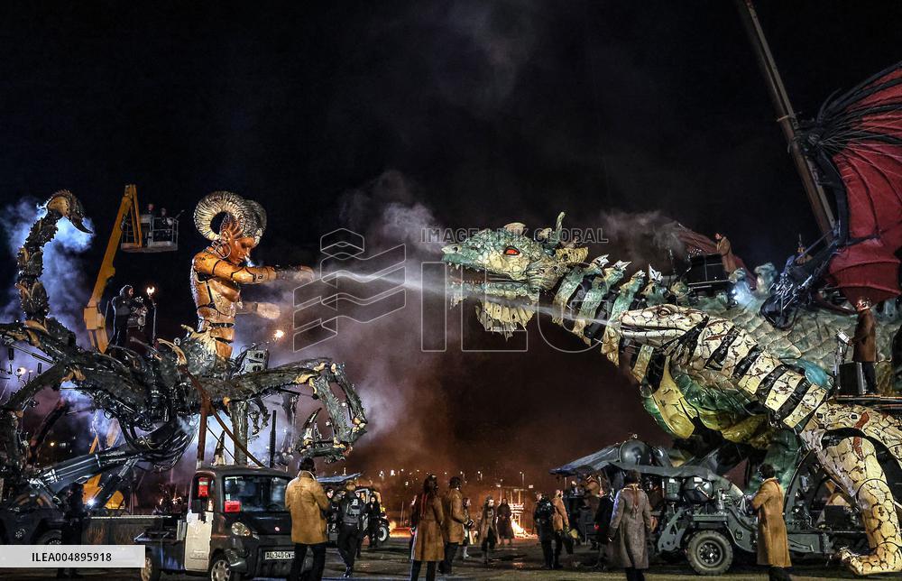 Odyssey of The Varan by The Nantes-Based Company La Machine - Calais